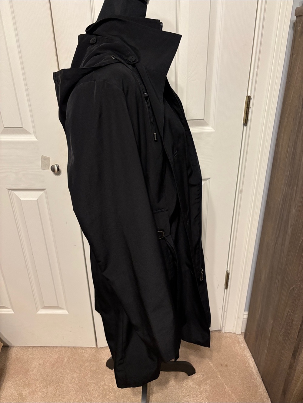 London Fog Single-Breasted Hooded Trench Coat - Picture 4 of 8